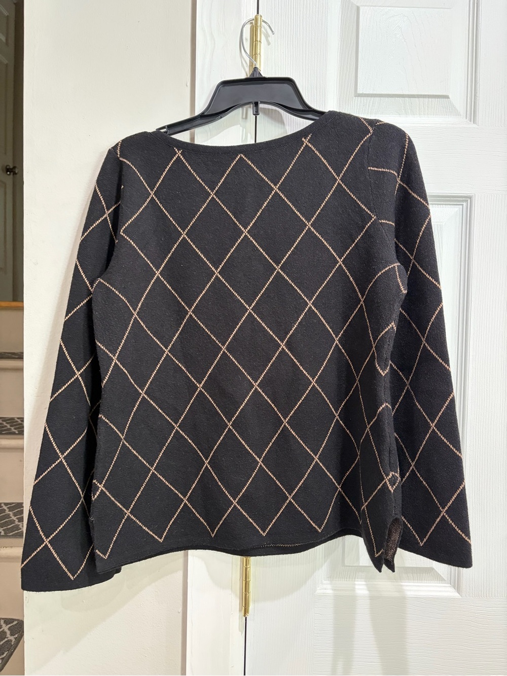 Ann Taylor Black and Tan Argyle Knit Sweater - Picture 2 of 3